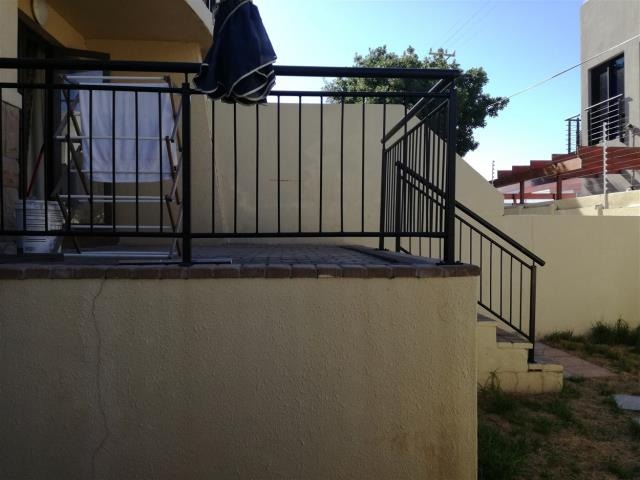 To Let 3 Bedroom Property for Rent in Table View Western Cape